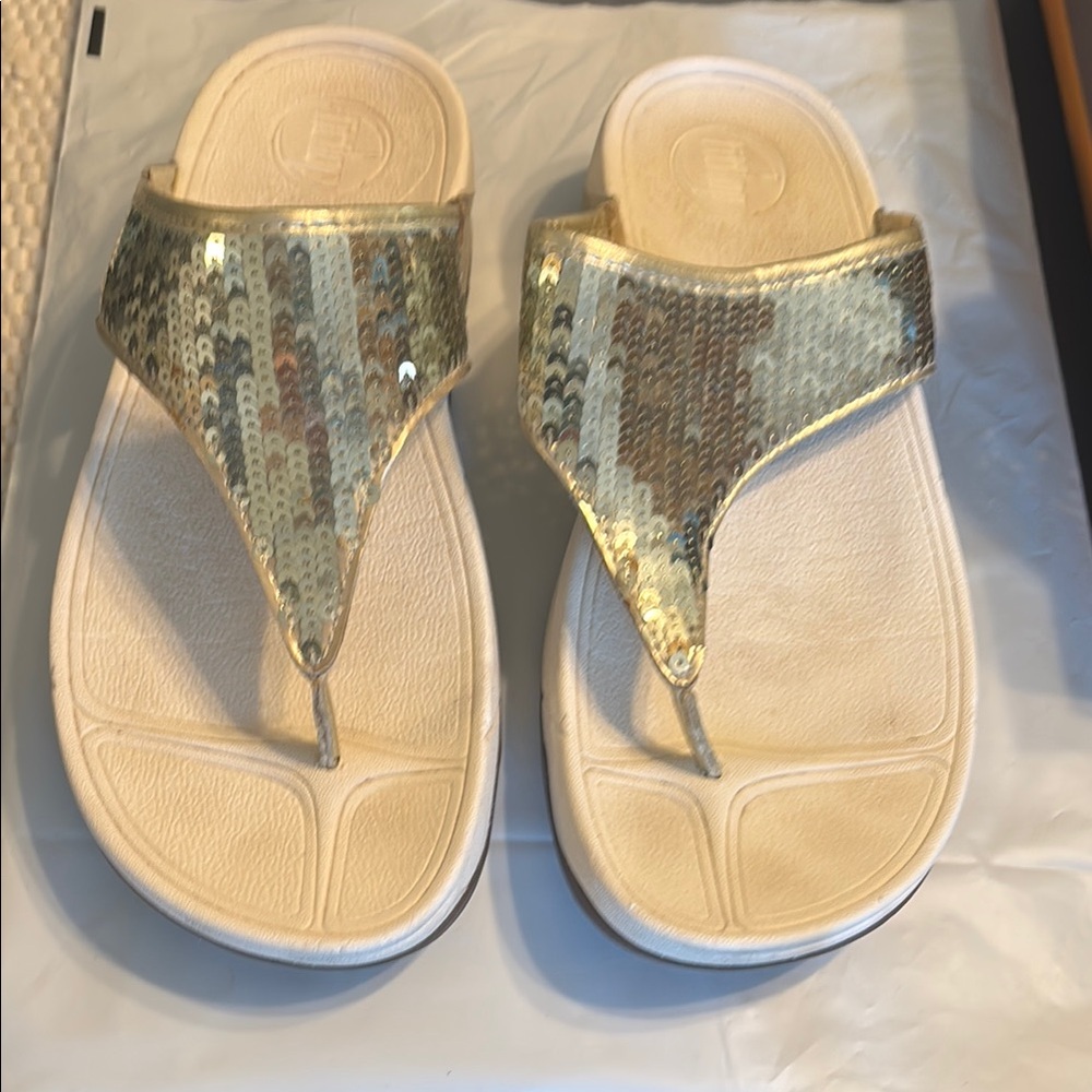 Fitflop Gold Sequin Women's Sandals 9B